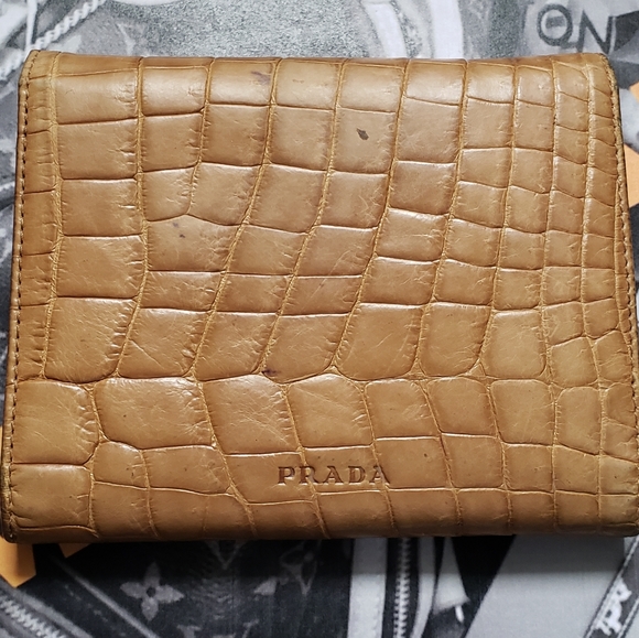 PRADA Genuine Crocodile Wallet - Picture 15 of 16